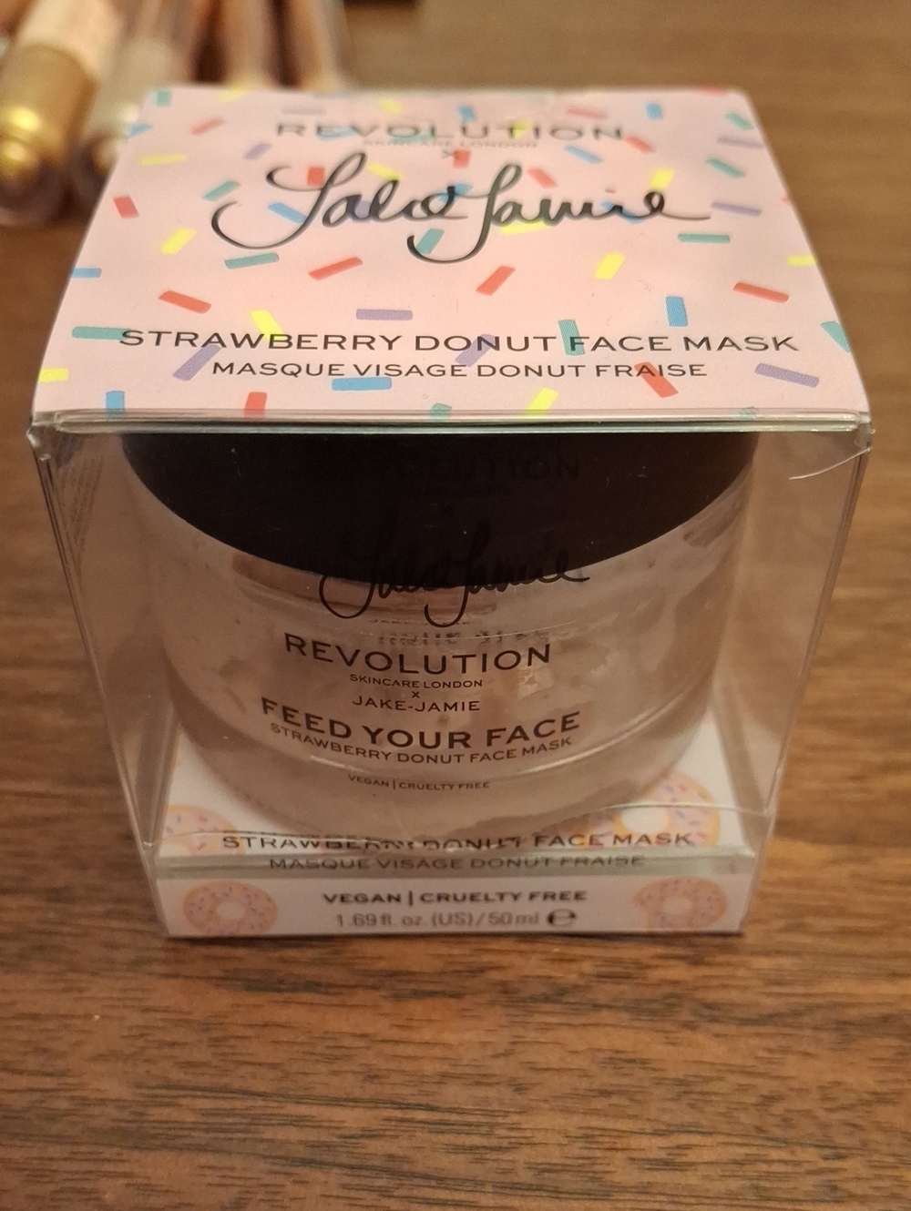 Revolution Lalo Laurie Strawberry Donut Face Mask 50ml New